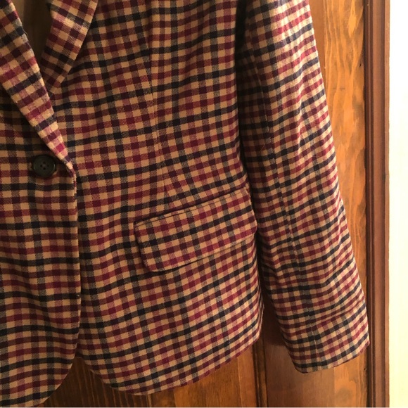 Plaid Blazer - Picture 9 of 10